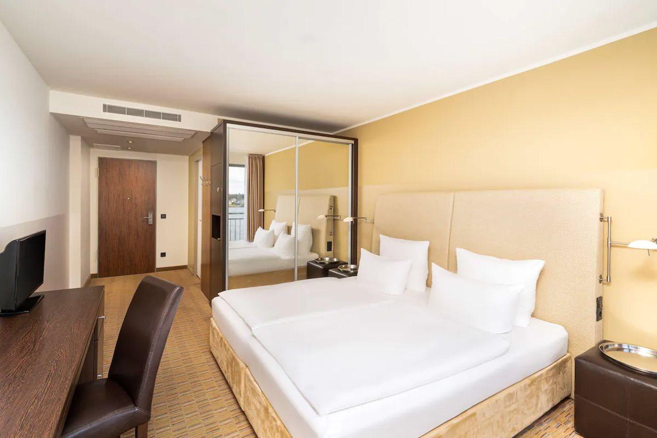 Elaya Hotel Hamburg Finkenwerder Ehemals The Rilano Hotel Αμβούργο Εξωτερικό φωτογραφία